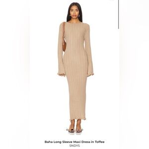 SYNDS “Baha” longsleeve maxi dress
